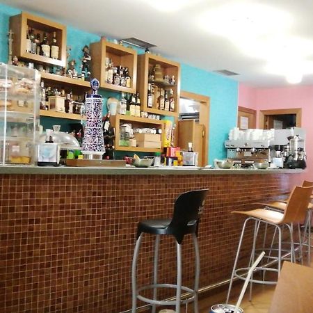 Pico Sacro I Hostal-Pension Santiago De Compostela Bagian luar foto