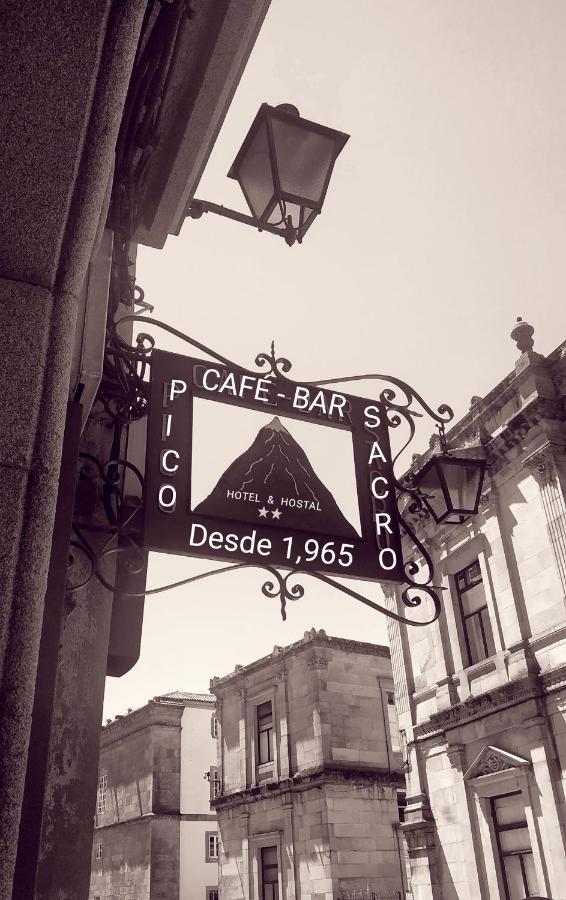 Pico Sacro I Hostal-Pension Santiago De Compostela Bagian luar foto