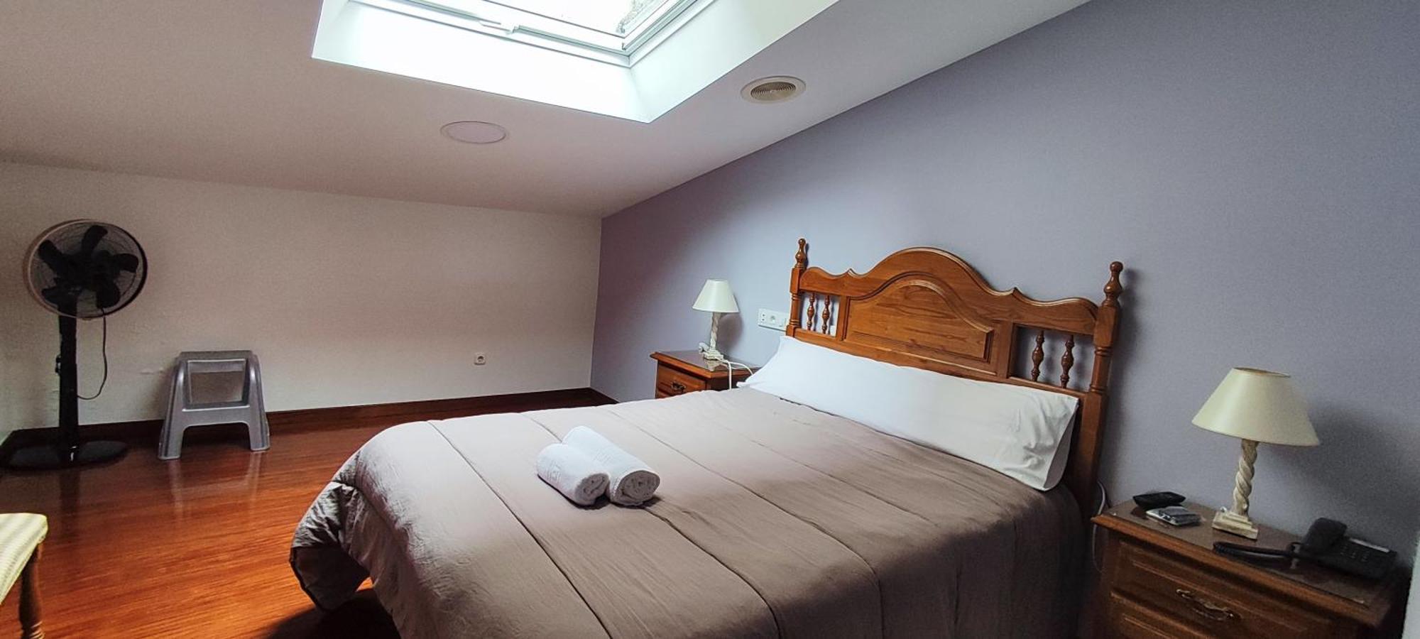 Pico Sacro I Hostal-Pension Santiago De Compostela Ruang foto